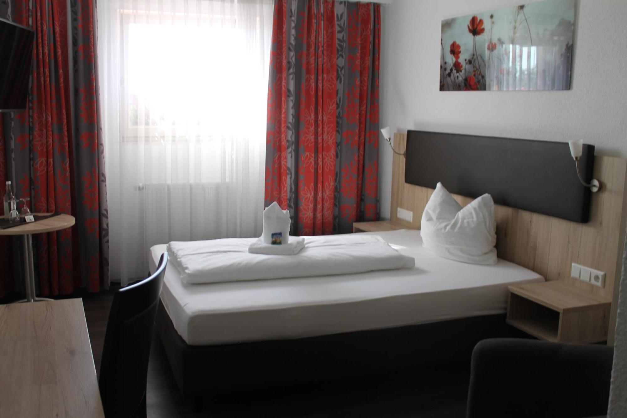 Küffner Hof Hotel Langenbeutingen Eksteriør billede